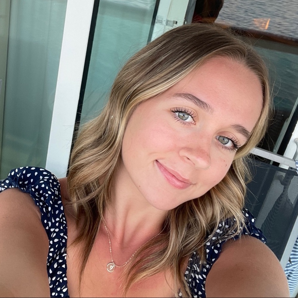 Meet your Posher, Leah